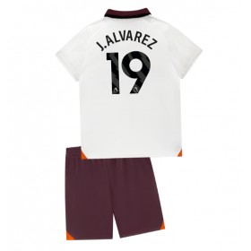 Manchester City Julian Alvarez #19 Gostujuci Dres za djecu 2023-24 Kratak Rukav (+ Kratke hlače)